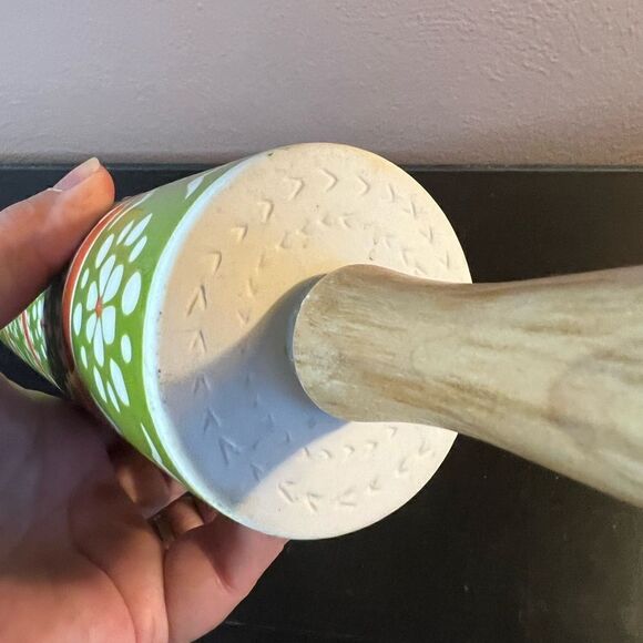 Anthropologie folk art ceramic rolling pin - Picture 4 of 7